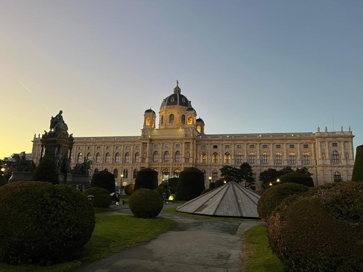 Vienna Design Apartment By Rabe - Kostenfreier Parkplatz & Netflix & Coffee-Bar - Nahe Schloss Schoenbrunn Exteriér fotografie